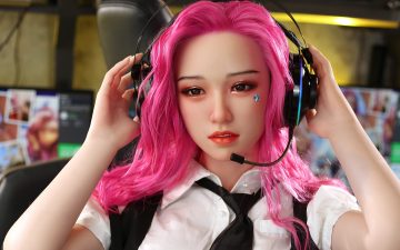 Tangkilikin ang Buhay na Karanasan ng Premium Silicone Dolls