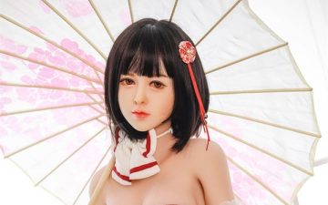 Edullinen premium -TPE -elämä kuin nukke myytävänä – Osta nyt